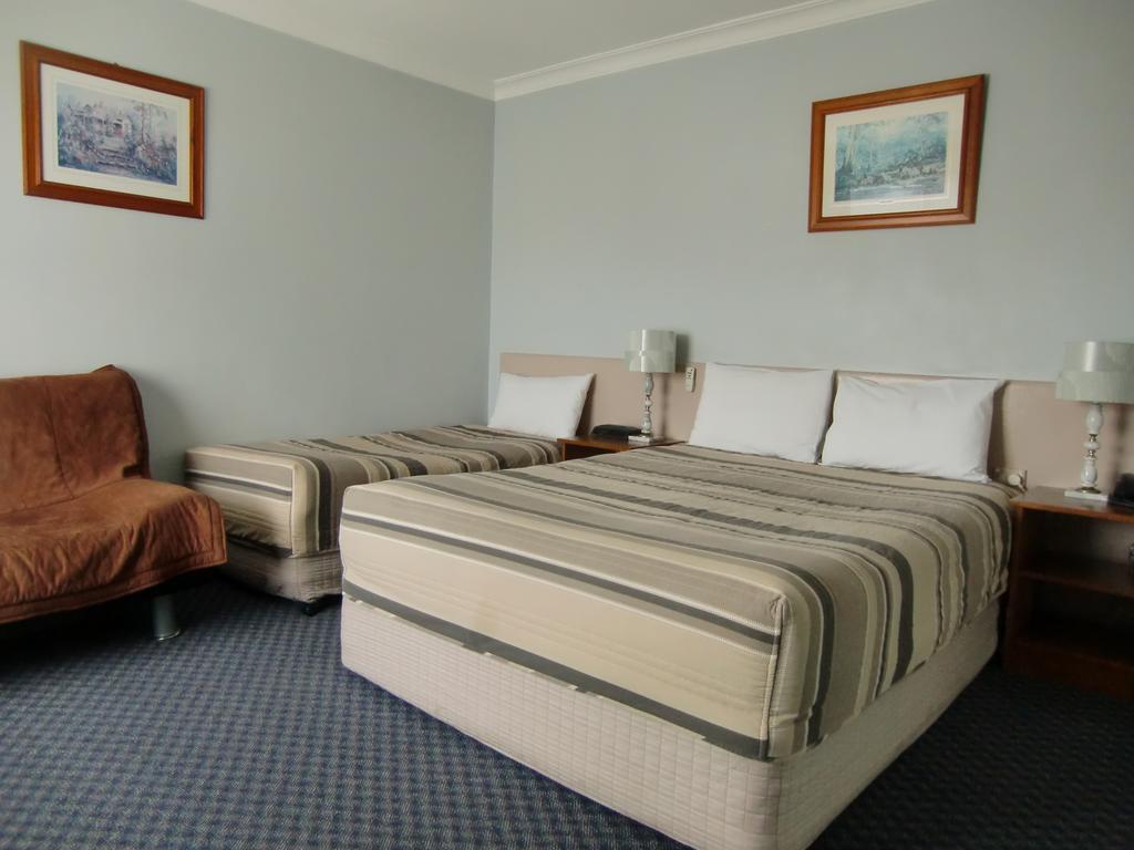 Castle Motel Bairnsdale Exterior foto